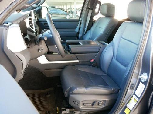 2024 Toyota Tundra Platinum