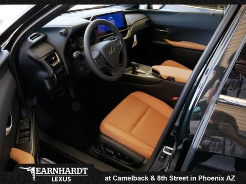 0223 2026 Lexus UX 300h Premium