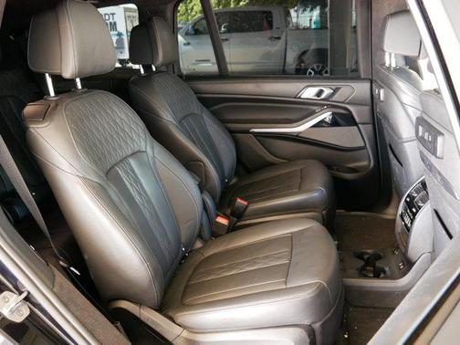 2019 BMW X7 xDrive40i