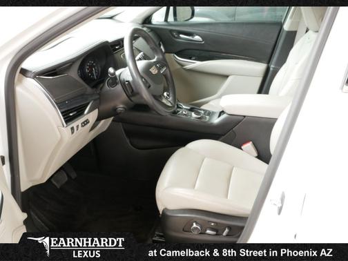 Crystal White Tricoat 2023 Cadillac XT4 Premium Luxury