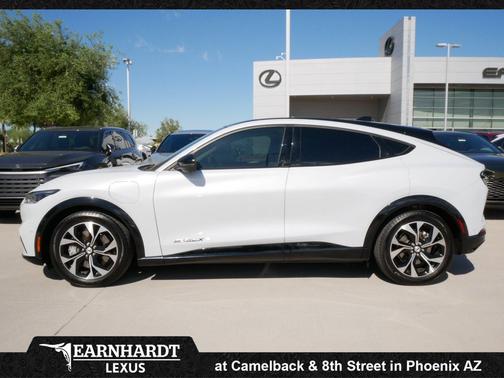 Star White Metallic Tri-Coat 2021 Ford Mustang Mach-E Premium