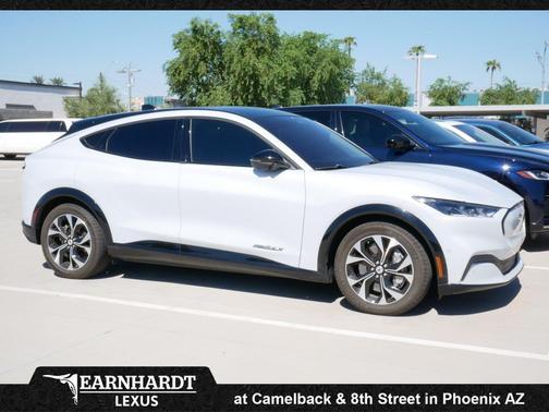 Star White Metallic Tri-Coat 2021 Ford Mustang Mach-E Premium