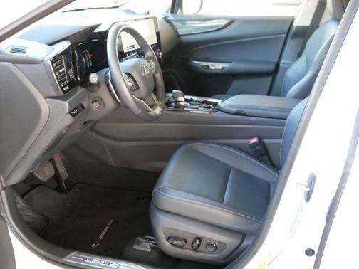 2025 Lexus NX 350 Premium