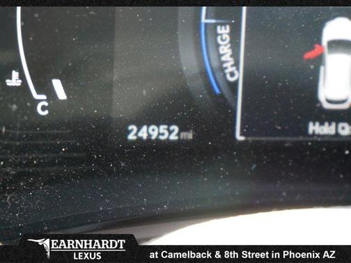 Nori Green Pearl 2023 Lexus NX 350h Luxury