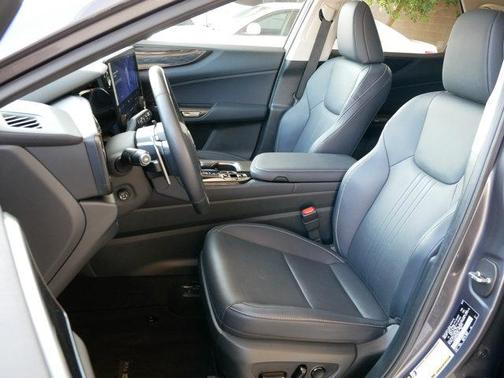 2025 Lexus NX 350h Premium