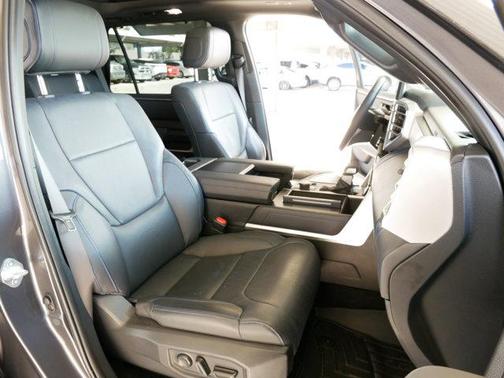 2023 Toyota Sequoia Capstone