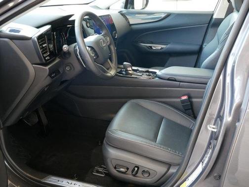 2025 Lexus NX 250 Premium