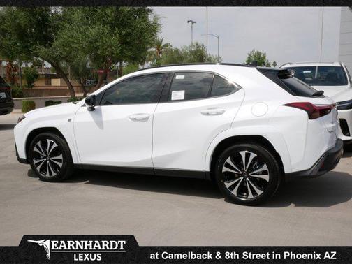 02LJ 2026 Lexus UX 300h F SPORT Design