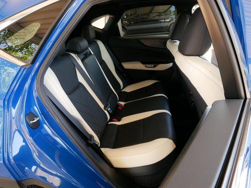 Grecian Water 2022 Lexus NX 350h Luxury