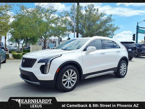 Crystal White Tricoat 2019 Cadillac XT4 Premium Luxury