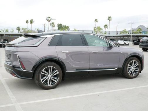 2025 Cadillac LYRIQ Luxury