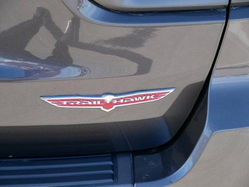 2020 Jeep Grand Cherokee Trailhawk