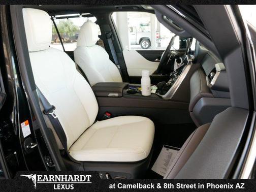 2026 Lexus LX 700h Luxury