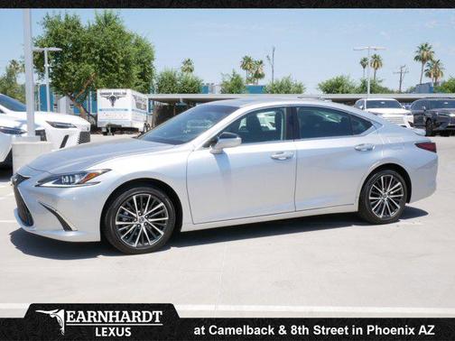 Iridium 2025 Lexus ES 300h Base