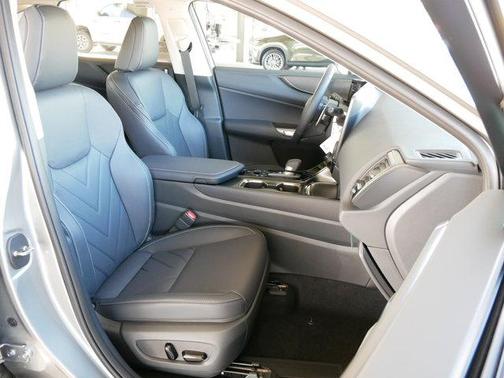 2026 Lexus NX 450h+ Luxury