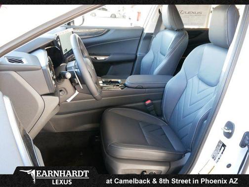 0083 2026 Lexus NX 450h+ Premium