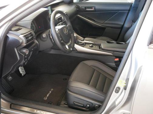 2019 Lexus IS 350 Base