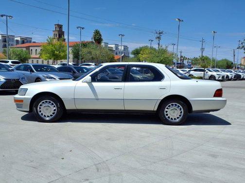 1990 Lexus LS 400 Base