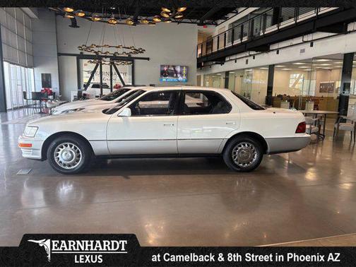 1990 Lexus LS 400 Base