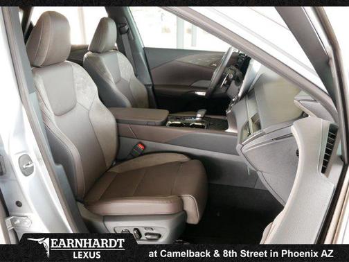 01L2 2026 Lexus RX 450h+ Base