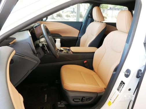 Eminent White Pearl 2025 Lexus RX 350 Premium