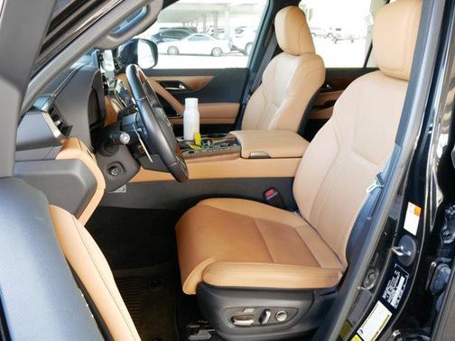 2023 Lexus LX 600 Luxury