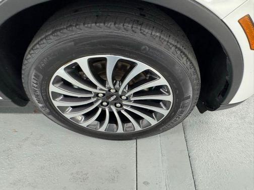 2022 Lincoln Aviator Reserve AWD