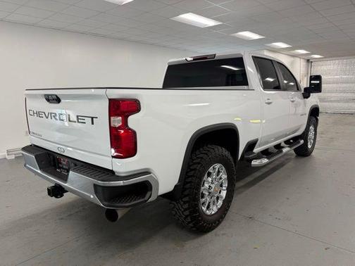 2024 Chevrolet Silverado 2500 LT