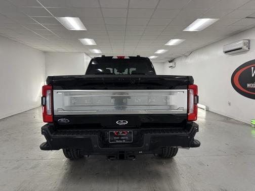 2026 Ford F-350 Platinum