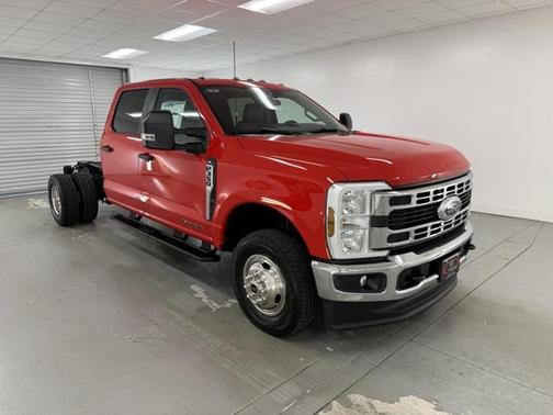 2026 Ford F-350 DRW
