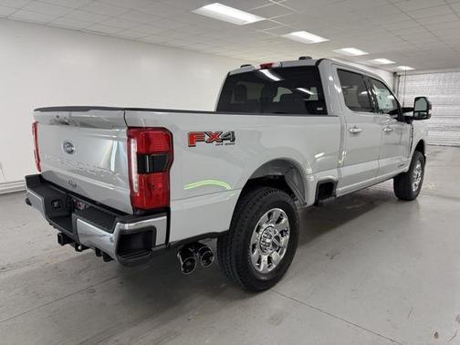 2026 Ford F-350 Lariat