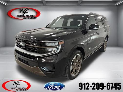 Agate Black Metallic 2026 Ford Expedition King Ranch