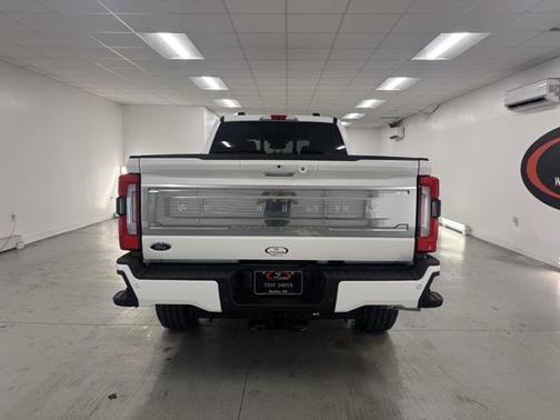 2026 Ford F-350 Platinum