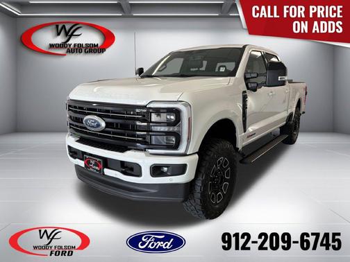 Star White Metallic Tri-Coat 2026 Ford F-250 Platinum