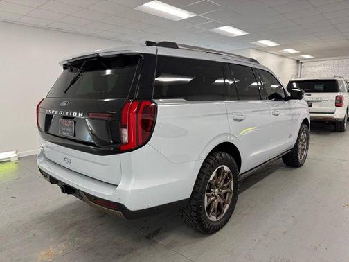 2025 Ford Expedition King Ranch