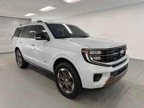 2025 Ford Expedition King Ranch