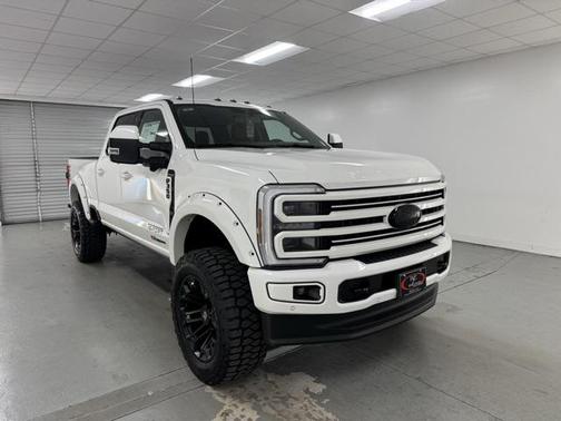 2026 Ford F-350 Platinum