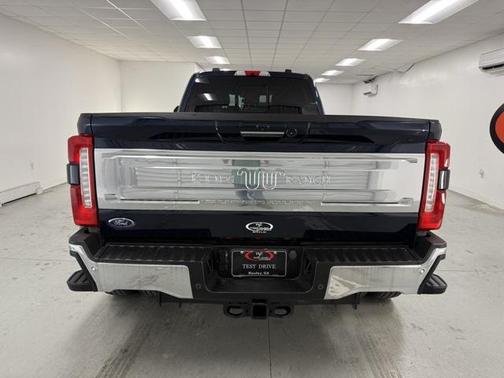 2023 Ford F-350 King Ranch