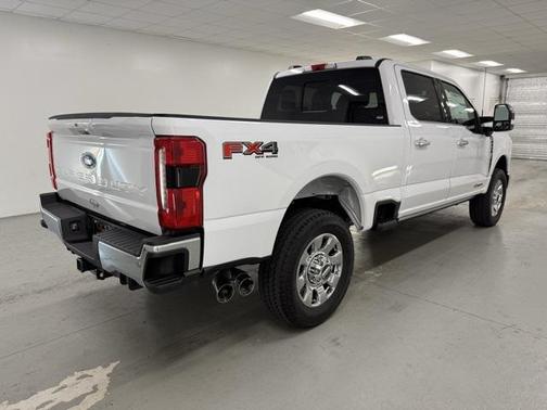 2026 Ford F-350 Lariat