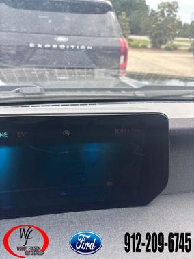 Black Metallic 2025 Ford Expedition Active