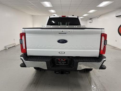 2025 Ford F-350 Lariat