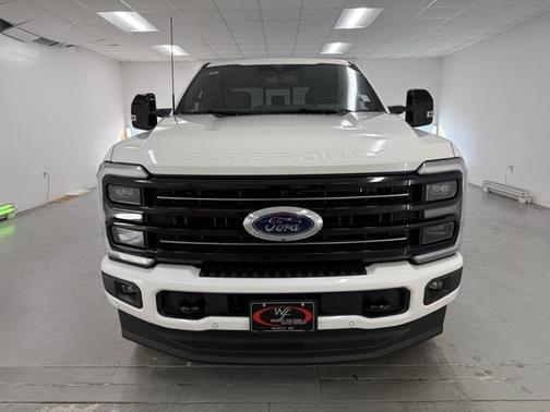 2026 Ford F-250 Platinum