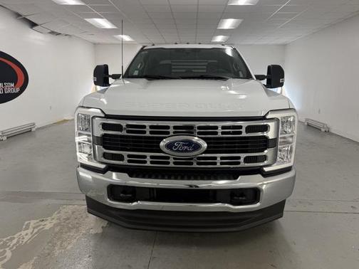 2024 Ford F-350 XLT