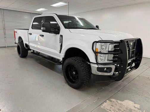 2023 Ford F-250 XLT