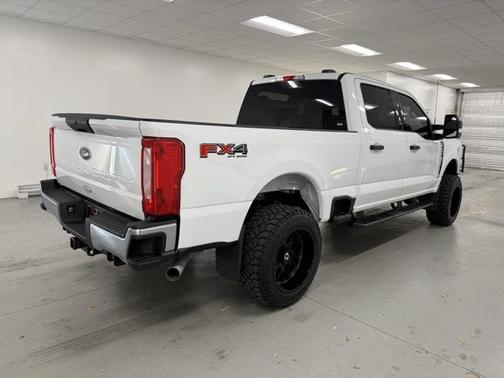 2023 Ford F-250 XLT
