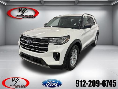 Star White Metallic Tri-Coat 2026 Ford Explorer Active