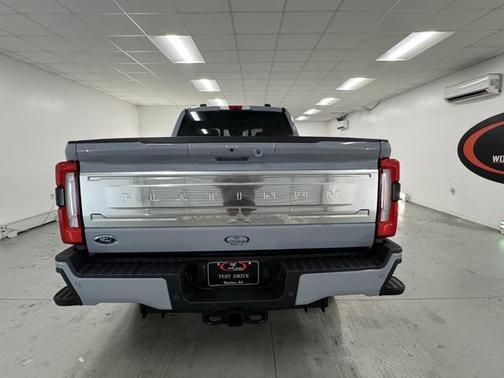 2026 Ford F-350 Platinum