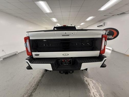 2025 Ford F-350 Platinum