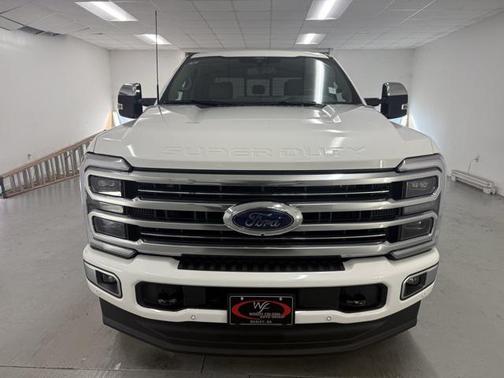 2026 Ford F-350 Platinum