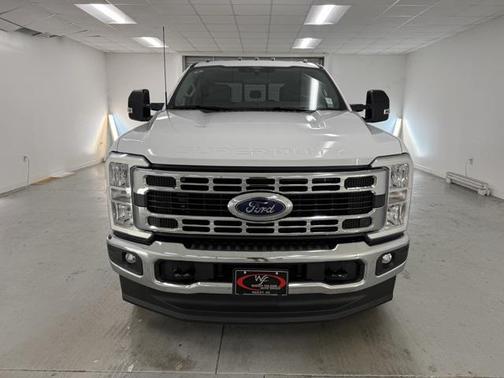 2026 Ford F-350 DRW